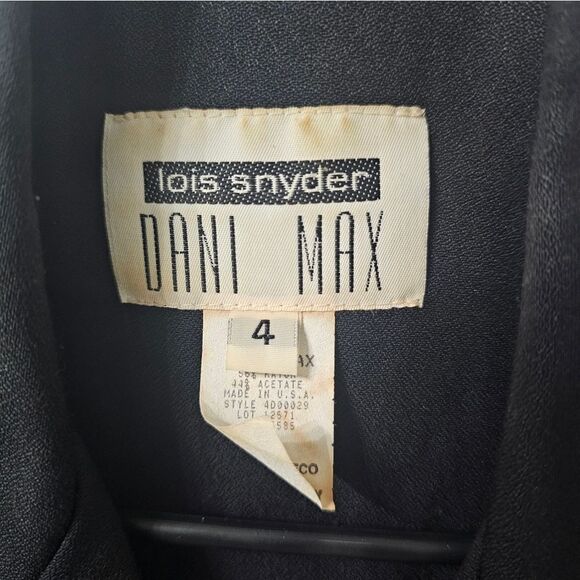 Vintage suit blazer dress, sz 4 with gold buttons and chain in back. - Picture 2 of 4